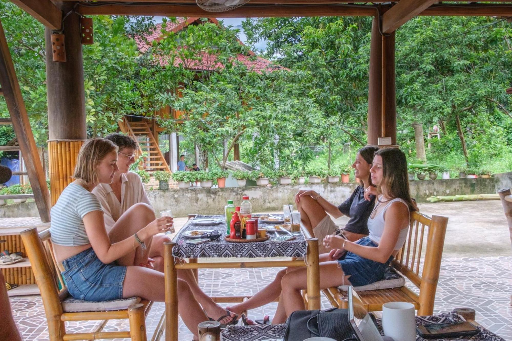 Nha Tan - Mai Chau Homestay And Tours Εξωτερικό φωτογραφία