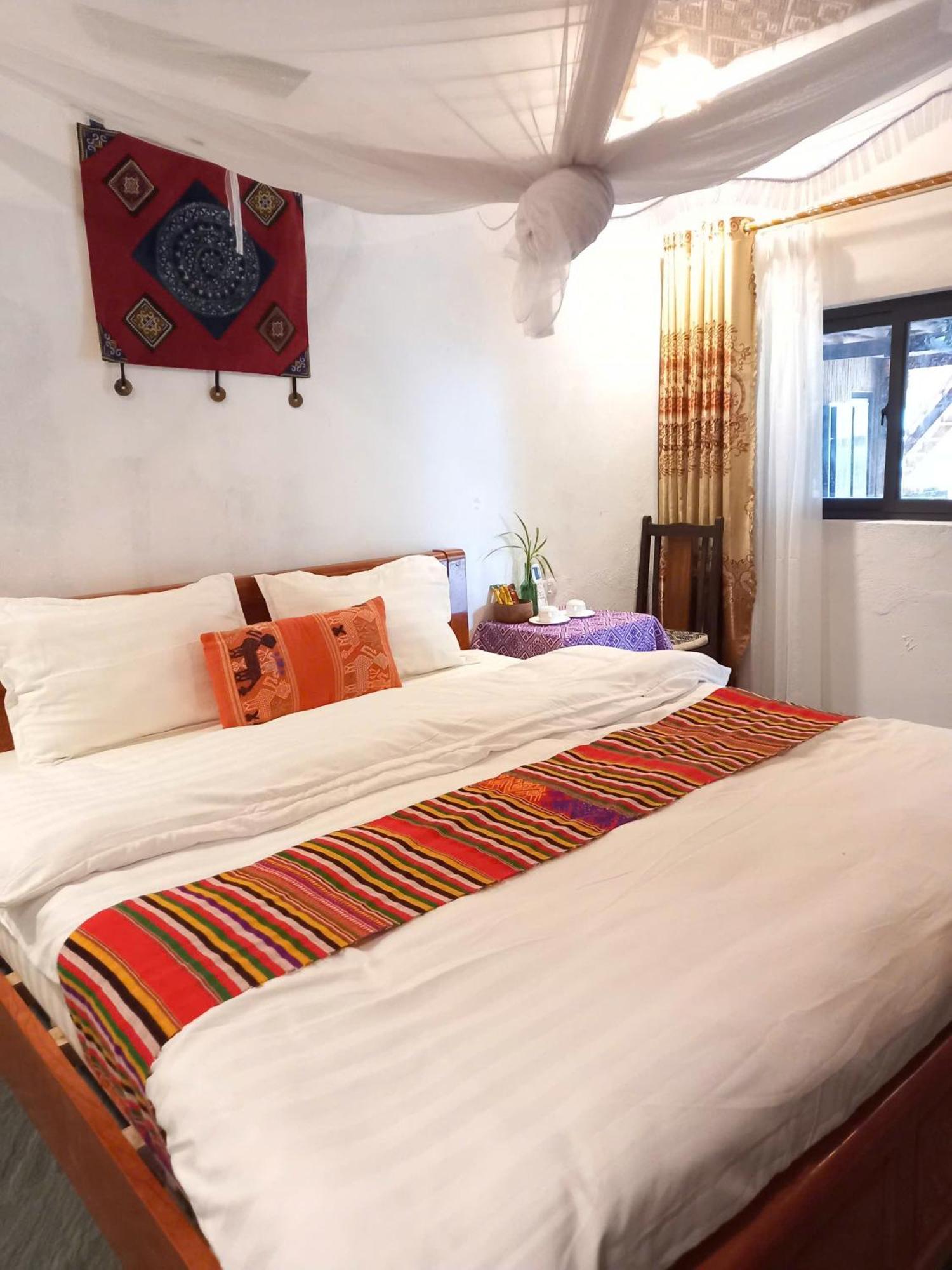 Nha Tan - Mai Chau Homestay And Tours Εξωτερικό φωτογραφία